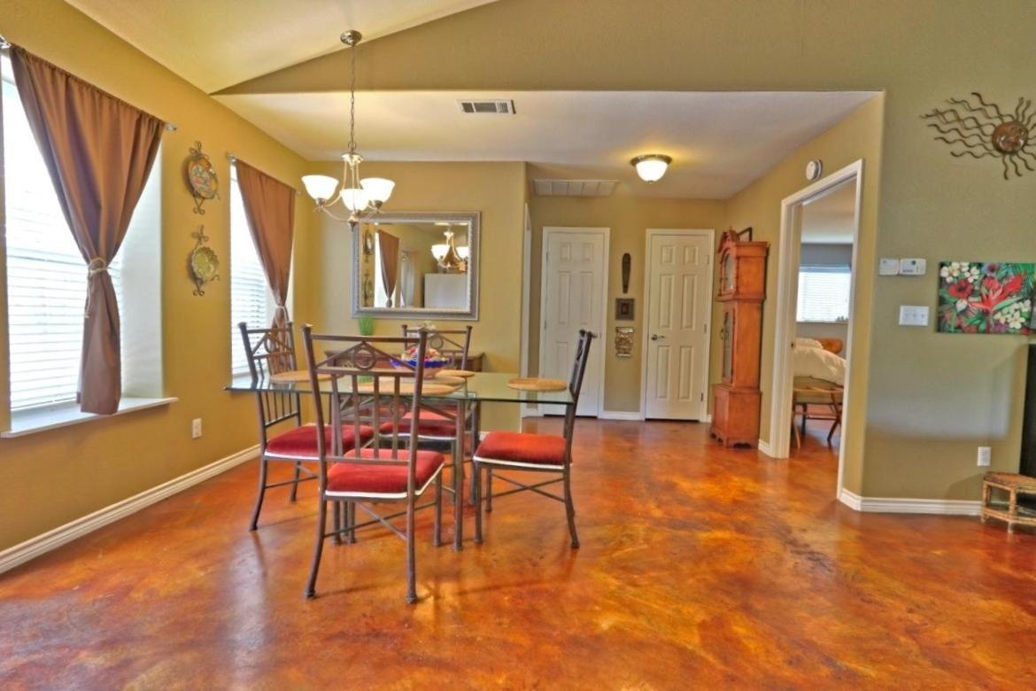 Villa Three Horses Ranch Johnson City Esterno foto