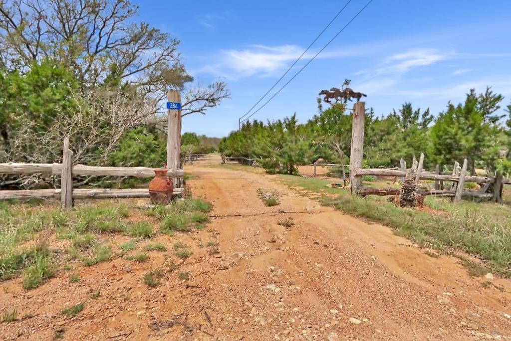 Villa Three Horses Ranch Johnson City Esterno foto